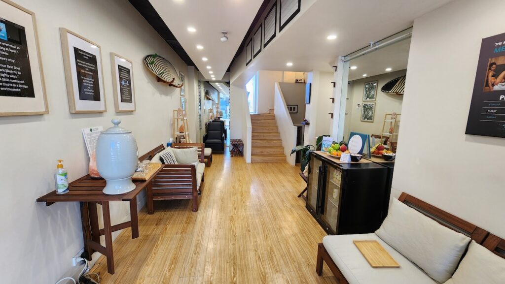 true float reception